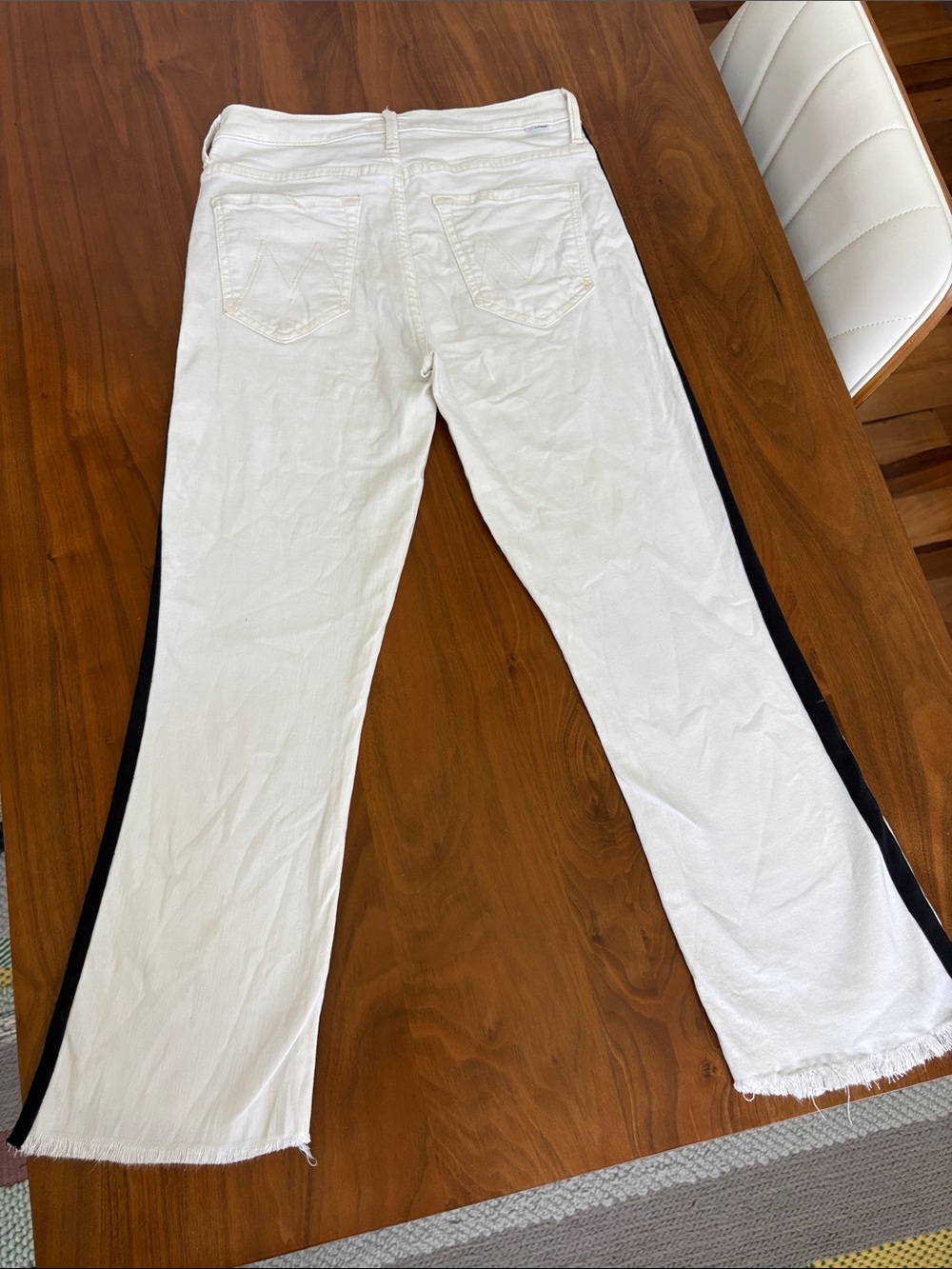 MOTHER Whipping the Racer Insider Crop Step Fray Jeans Size 27 - Picture 10 of 12